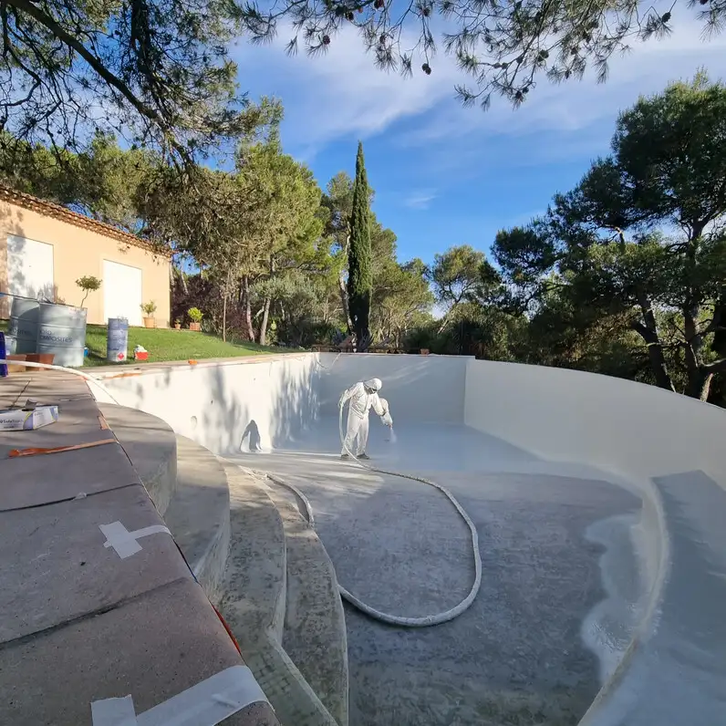 Rénovation piscine Toulon Étanchéité et Rénovation